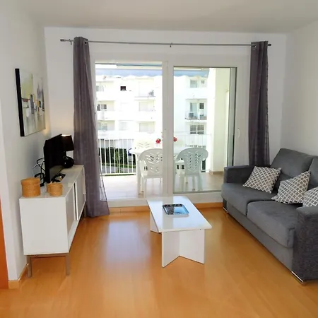 Apartment With View Empuriabrava